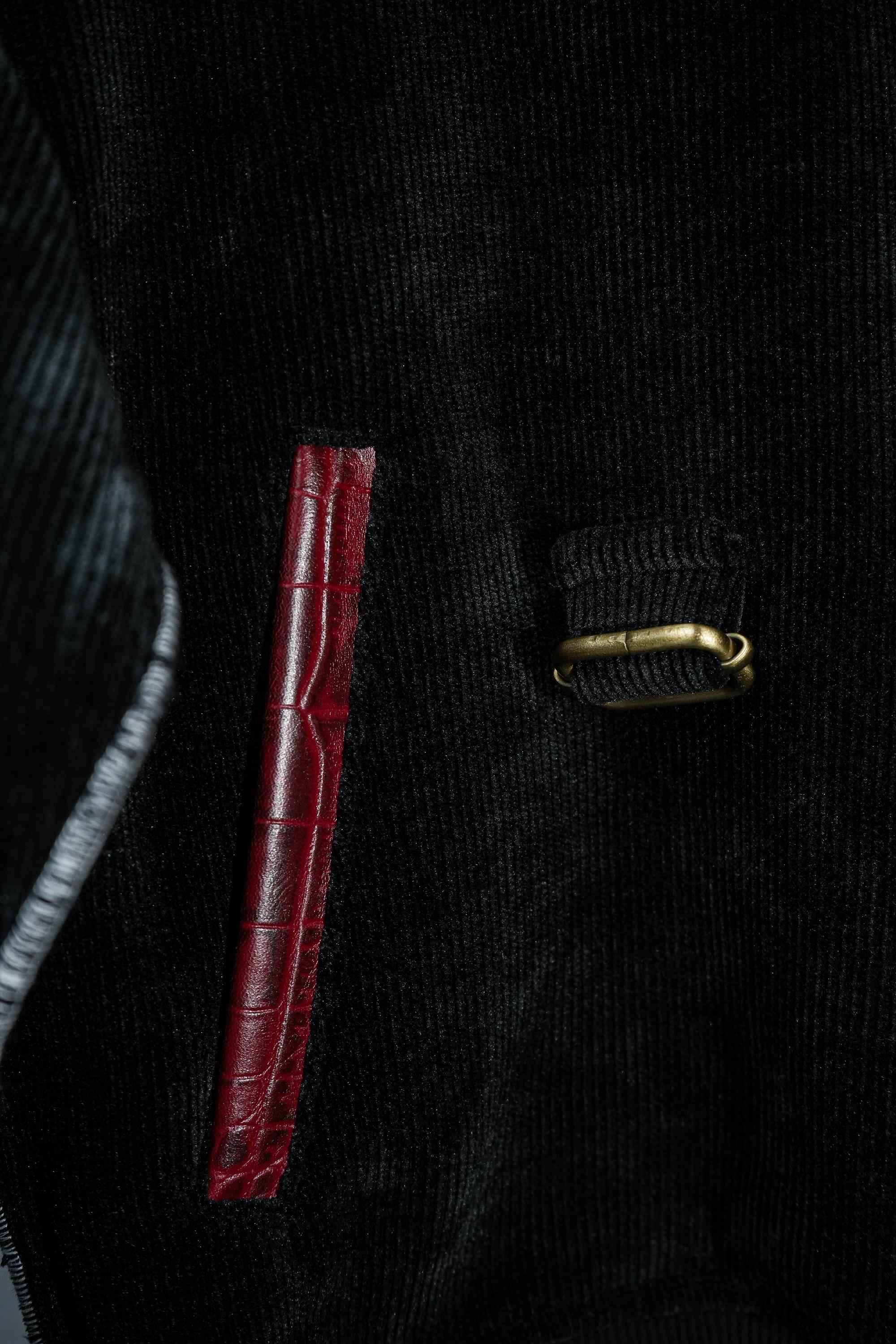 Onyx Black Corduroy Zipper <br> Artwork : [Drawing Hands]